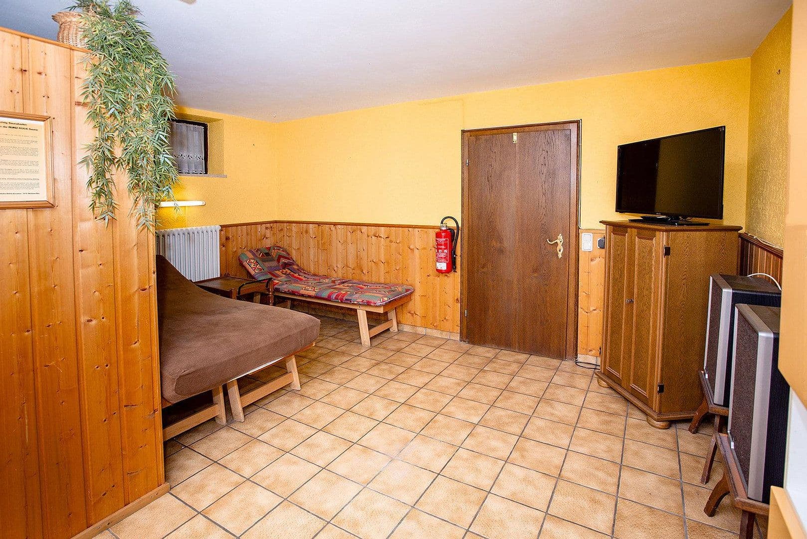 Prodej domu 140 m², pozemek 852 m², Bgm.-Feldbauer-Str. 15, Roding, Bavorsko Prodej domu 140 m², pozemek 852 m², Bgm.-Feldbauer-Str. 15, Roding, Bavorsko