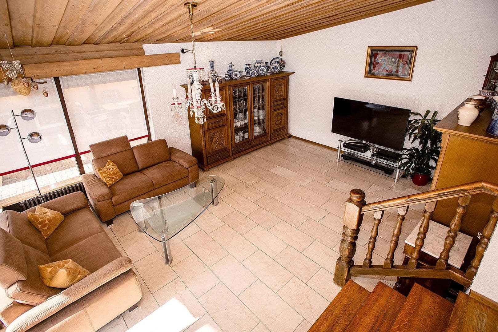 Prodej domu 140 m², pozemek 852 m², Bgm.-Feldbauer-Str. 15, Roding, Bavorsko Prodej domu 140 m², pozemek 852 m², Bgm.-Feldbauer-Str. 15, Roding, Bavorsko