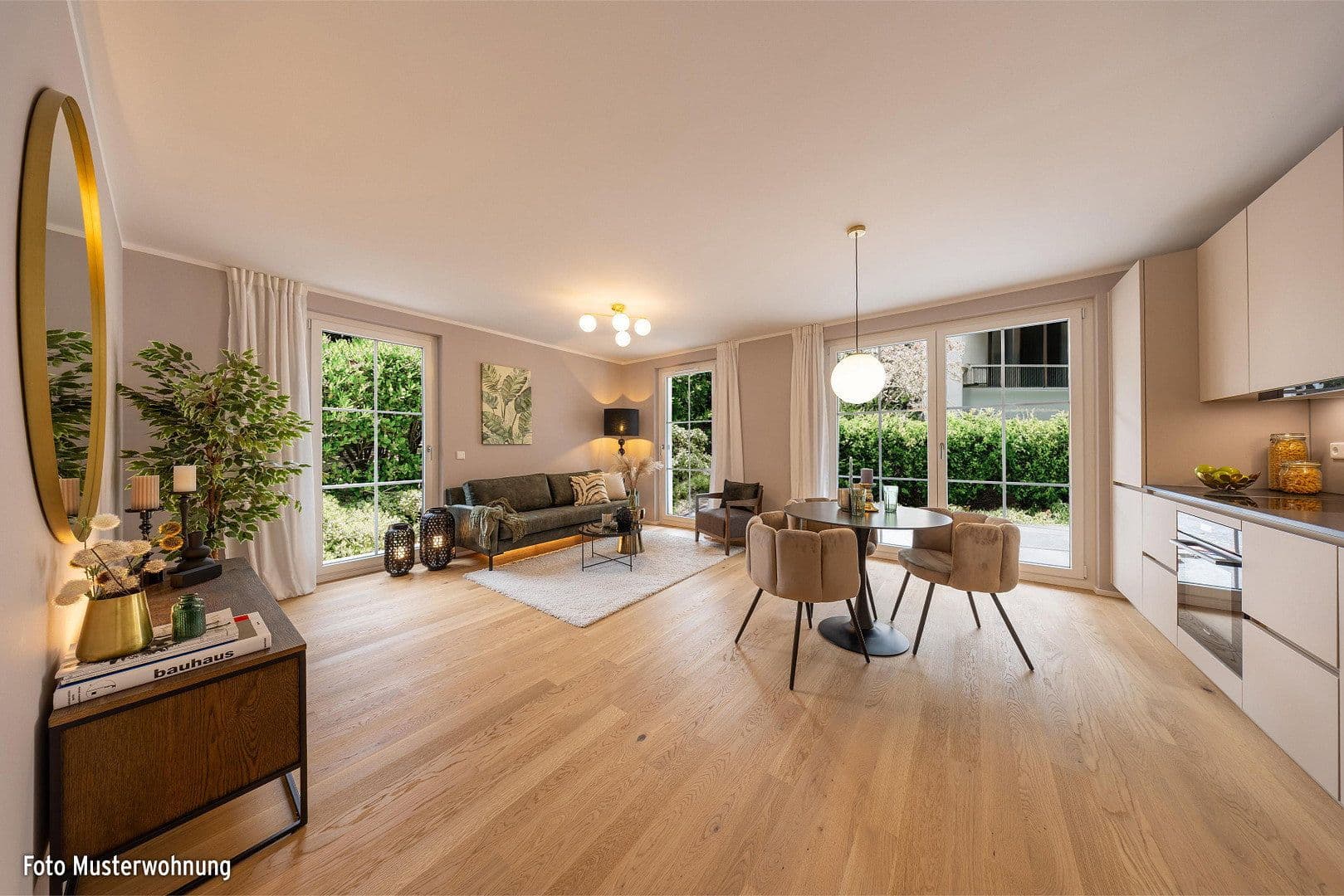 Prodej bytu 3+1 79 m², Bauweberstraße 1c, München Forstenried, Bavorsko Prodej bytu 3+1 79 m², Bauweberstraße 1c, München Forstenried, Bavorsko