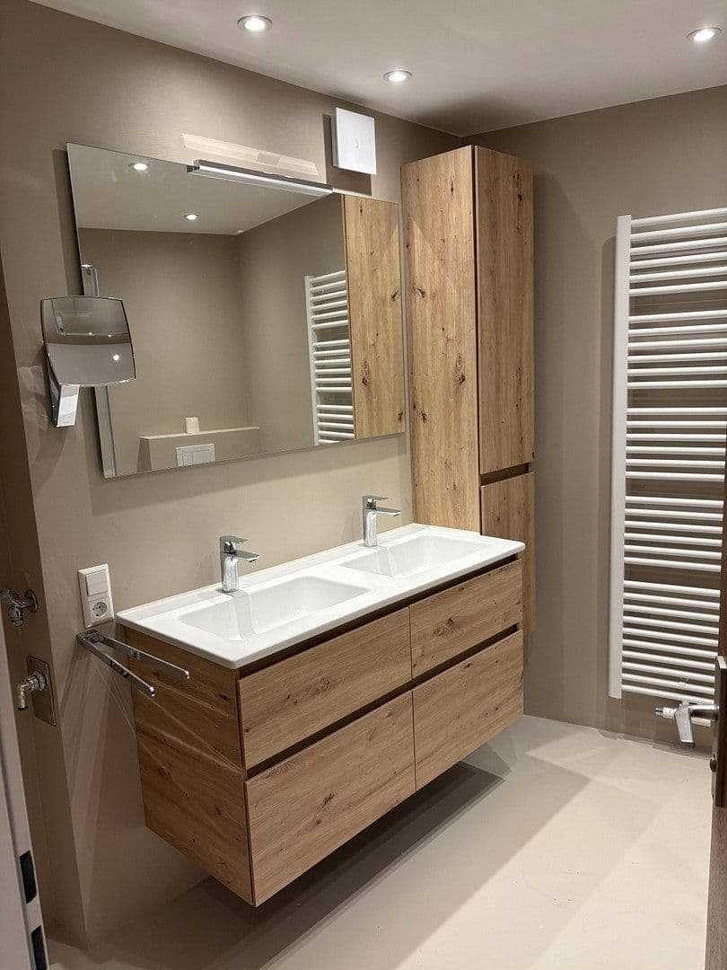 Pronájem bytu 3+1 113 m², Wangen im Allgäu, Bádensko-Württembersko Pronájem bytu 3+1 113 m², Wangen im Allgäu, Bádensko-Württembersko