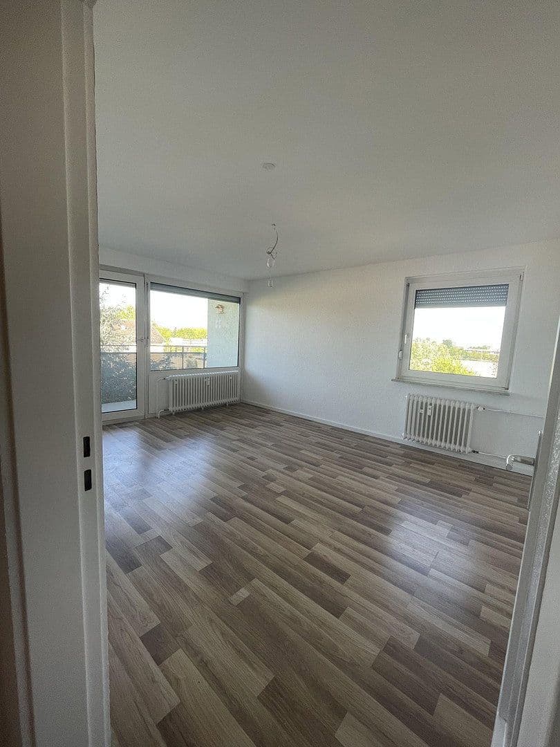 Prodej bytu 3+1 70 m², Offenburg, Bádensko-Württembersko Prodej bytu 3+1 70 m², Offenburg, Bádensko-Württembersko