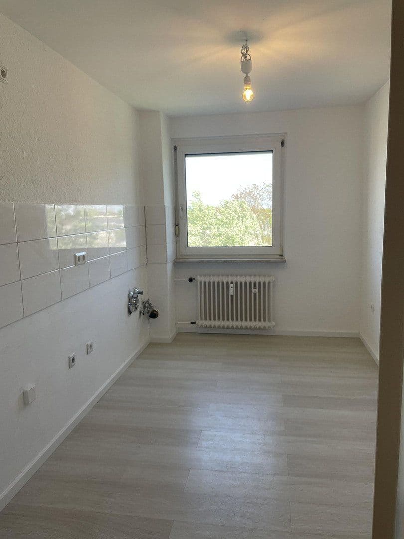 Prodej bytu 3+1 70 m², Offenburg, Bádensko-Württembersko Prodej bytu 3+1 70 m², Offenburg, Bádensko-Württembersko