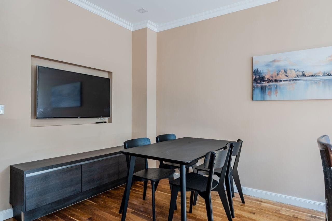 Prodej bytu 3+1 65 m², Pfahlerstraße 6, Berlin, Berlín Prodej bytu 3+1 65 m², Pfahlerstraße 6, Berlin, Berlín