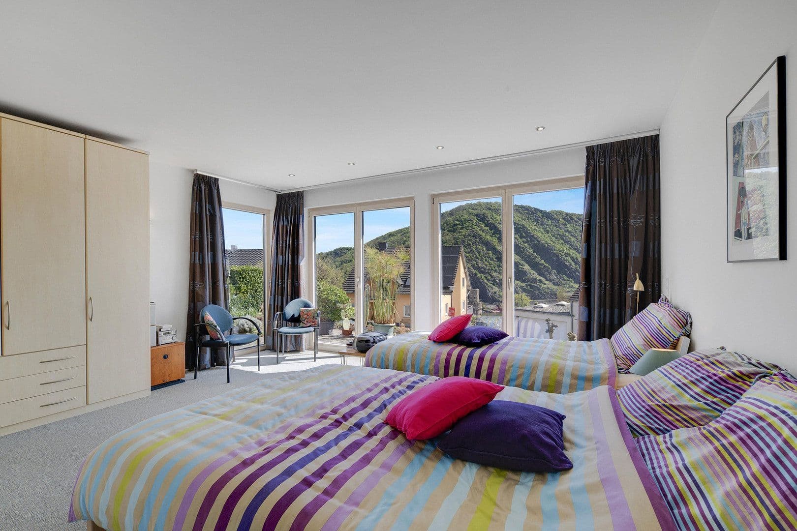 Prodej domu 216 m², pozemek 1.200 m², Oberwesel, Porýní-Falc Prodej domu 216 m², pozemek 1.200 m², Oberwesel, Porýní-Falc