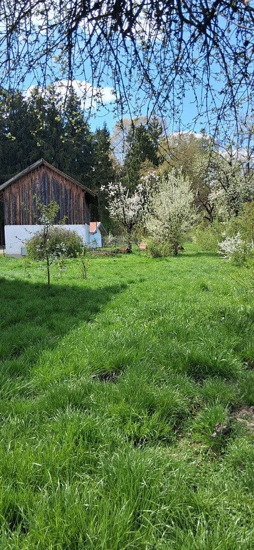 Prodej pozemku 12.500 m², Tölzenöd 2, Egglham, Bavorsko Prodej pozemku 12.500 m², Tölzenöd 2, Egglham, Bavorsko