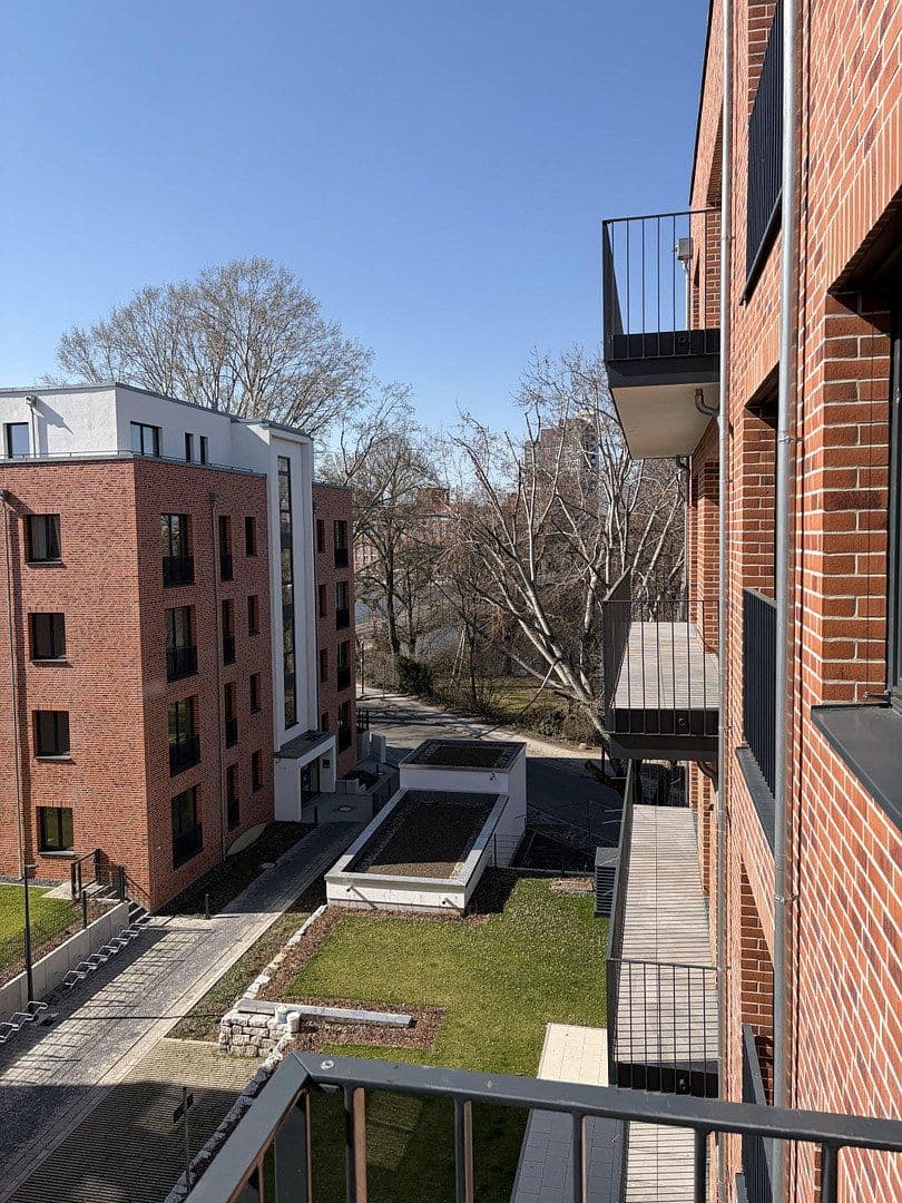 Pronájem bytu 2+1 68 m², Eiswerderstraße 10 A-J, Berlin, Berlín Pronájem bytu 2+1 68 m², Eiswerderstraße 10 A-J, Berlin, Berlín