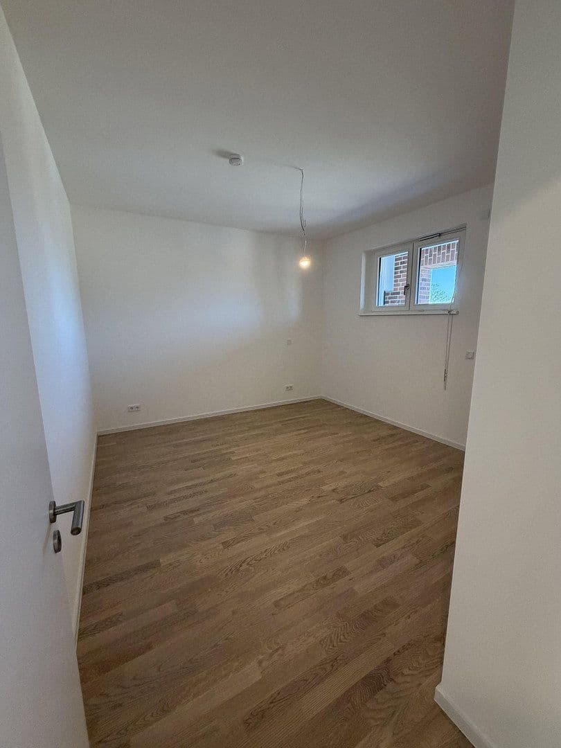 Pronájem bytu 2+1 68 m², Eiswerderstraße 10 A-J, Berlin, Berlín Pronájem bytu 2+1 68 m², Eiswerderstraße 10 A-J, Berlin, Berlín