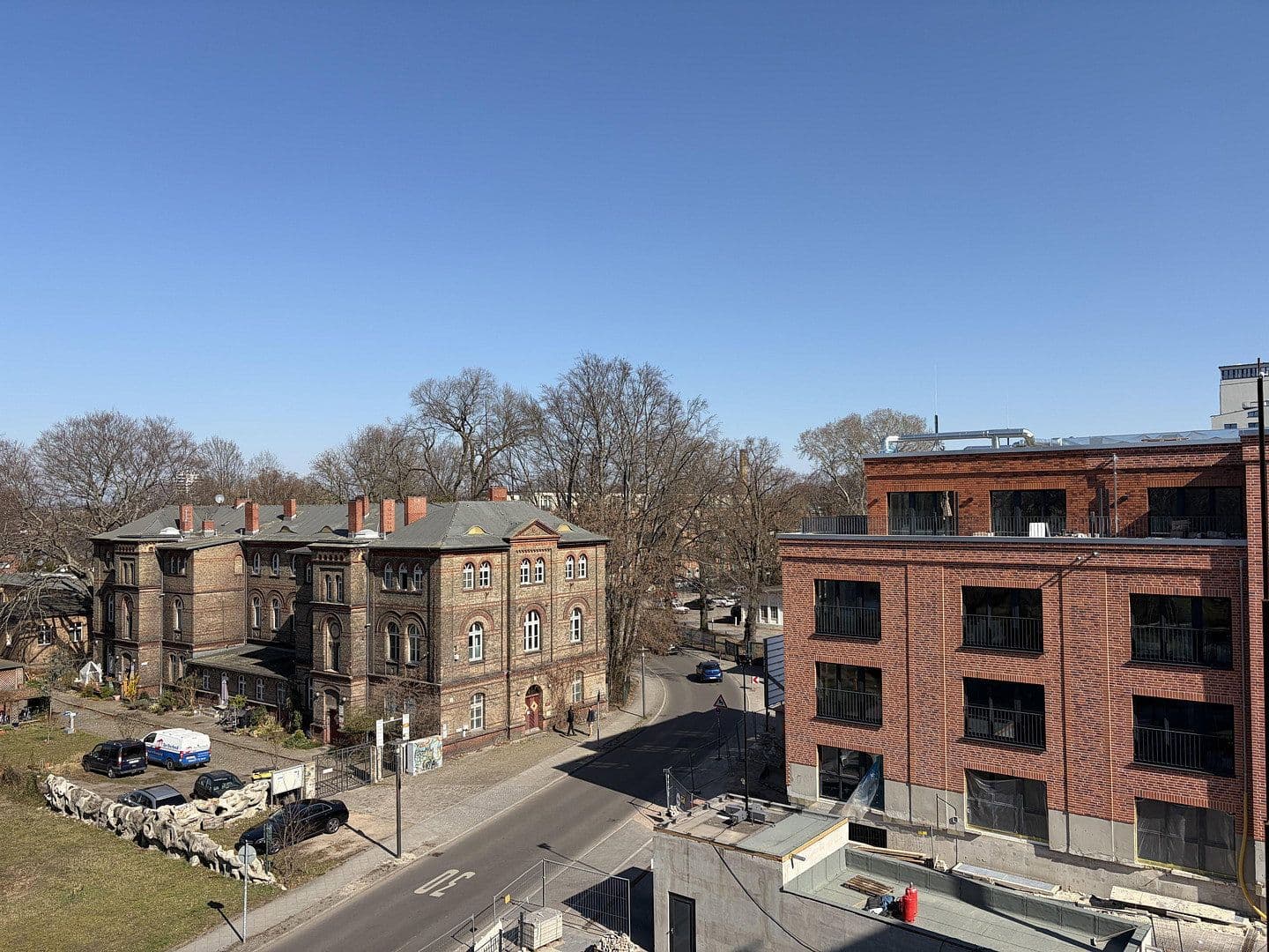 Pronájem bytu 2+1 68 m², Eiswerderstraße 10 A-J, Berlin, Berlín Pronájem bytu 2+1 68 m², Eiswerderstraße 10 A-J, Berlin, Berlín