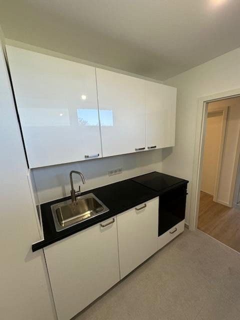 Pronájem bytu 4+1 85 m², Am Europakanal 36, Erlangen, Bavorsko Pronájem bytu 4+1 85 m², Am Europakanal 36, Erlangen, Bavorsko