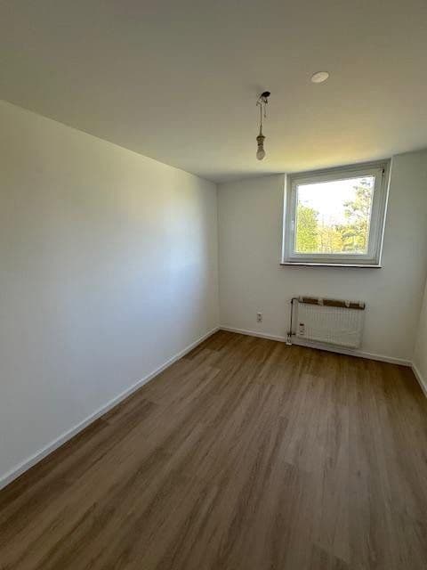 Pronájem bytu 4+1 85 m², Am Europakanal 36, Erlangen, Bavorsko Pronájem bytu 4+1 85 m², Am Europakanal 36, Erlangen, Bavorsko