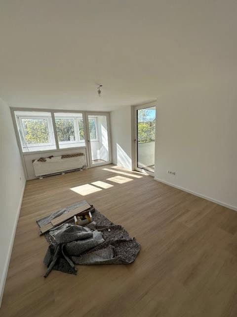 Pronájem bytu 4+1 85 m², Am Europakanal 36, Erlangen, Bavorsko Pronájem bytu 4+1 85 m², Am Europakanal 36, Erlangen, Bavorsko