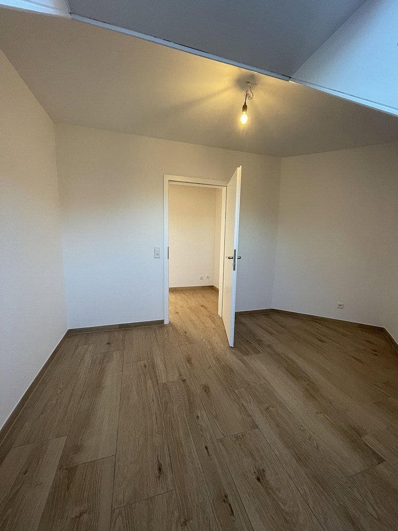 Prodej bytu 3+kk 85 m², Obersulm, Bádensko-Württembersko Prodej bytu 3+kk 85 m², Obersulm, Bádensko-Württembersko