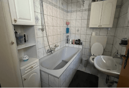 Pronájem domu 152 m², pozemek 350 m², Dürenerstr. 478, Eschweiler, Severní Porýní-Vestfálsko Pronájem domu 152 m², pozemek 350 m², Dürenerstr. 478, Eschweiler, Severní Porýní-Vestfálsko