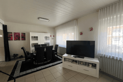 Pronájem domu 152 m², pozemek 350 m², Dürenerstr. 478, Eschweiler, Severní Porýní-Vestfálsko Pronájem domu 152 m², pozemek 350 m², Dürenerstr. 478, Eschweiler, Severní Porýní-Vestfálsko