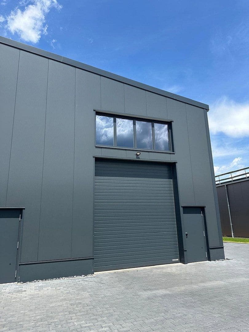 Pronájem nebytového prostoru 62 m², Emmy-Noether-Str. 4, Rheinbach, Severní Porýní-Vestfálsko Pronájem nebytového prostoru 62 m², Emmy-Noether-Str. 4, Rheinbach, Severní Porýní-Vestfálsko