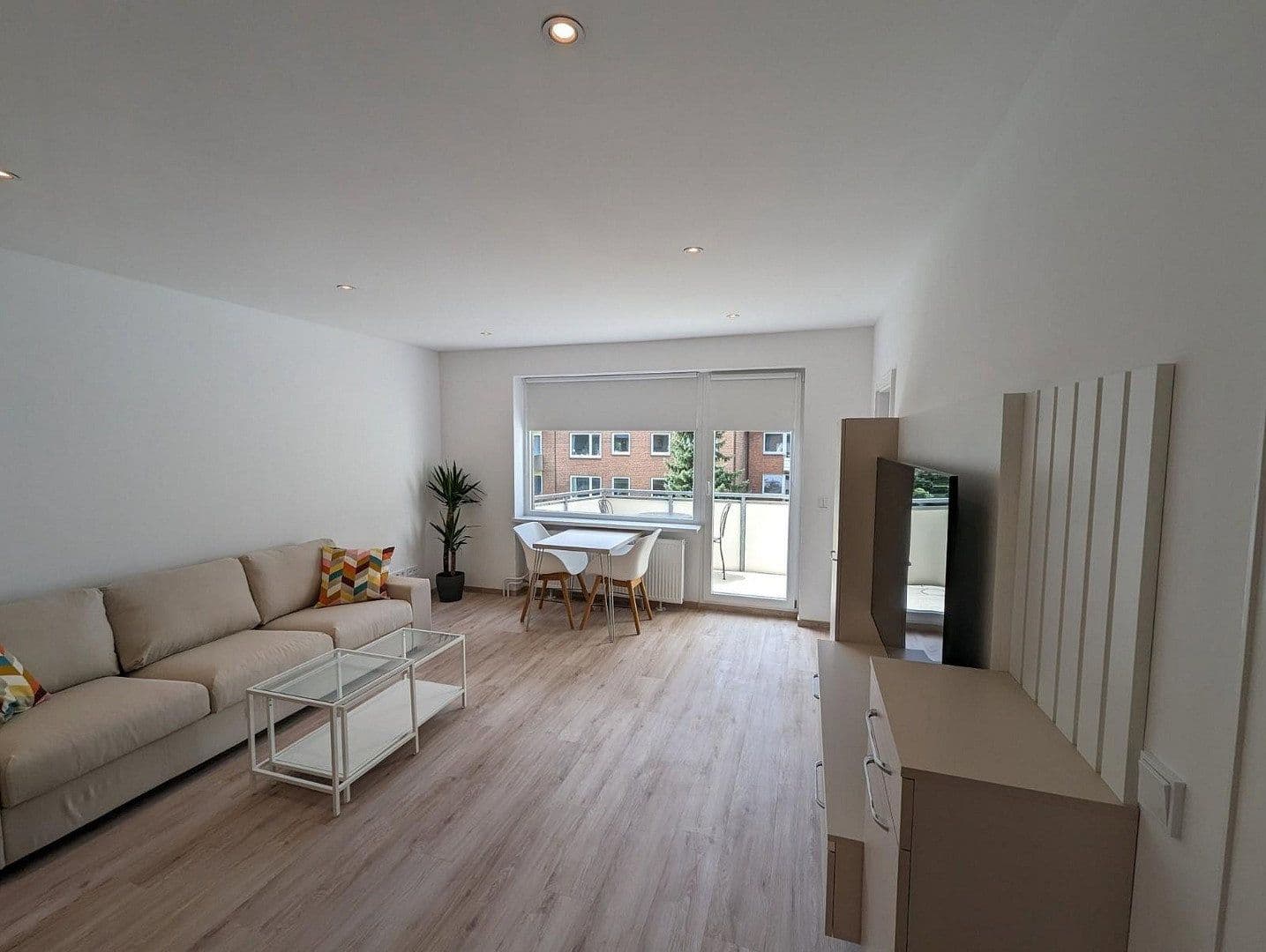 Pronájem bytu 1+1 36 m², Thiedeweg 28, Hamburg, Hamburg Pronájem bytu 1+1 36 m², Thiedeweg 28, Hamburg, Hamburg