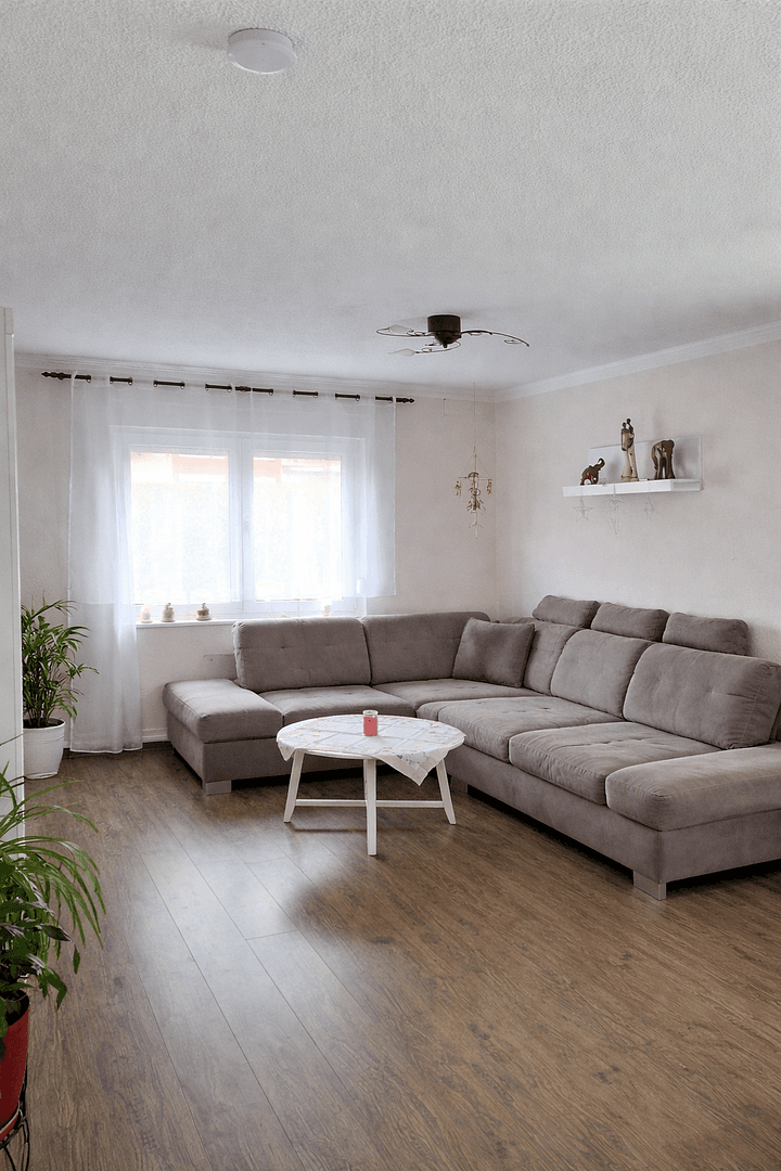 Prodej domu 135 m², pozemek 475 m², Velten, Braniborsko Prodej domu 135 m², pozemek 475 m², Velten, Braniborsko