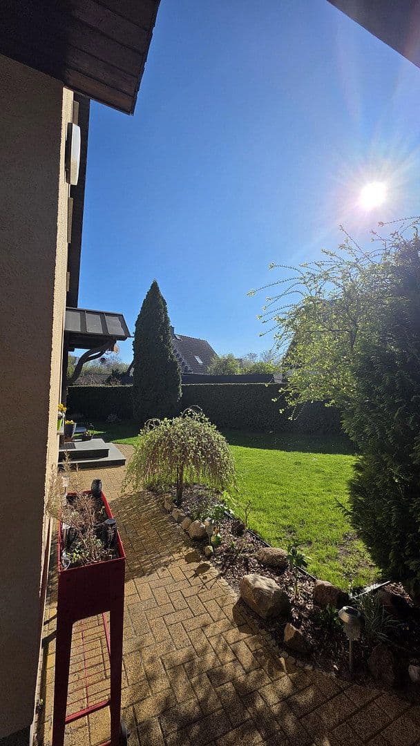 Prodej domu 135 m², pozemek 475 m², Velten, Braniborsko Prodej domu 135 m², pozemek 475 m², Velten, Braniborsko