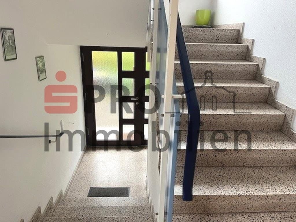 Pronájem bytu 3+1 78 m², Im Lobach 25, Saarbrücken, Země Sársko Pronájem bytu 3+1 78 m², Im Lobach 25, Saarbrücken, Země Sársko