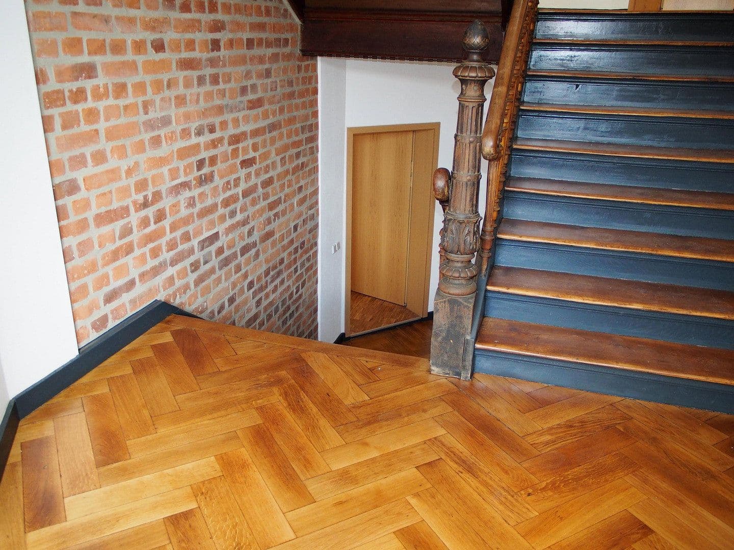 Pronájem bytu 3+1 84 m², Leipzig, Sasko Pronájem bytu 3+1 84 m², Leipzig, Sasko