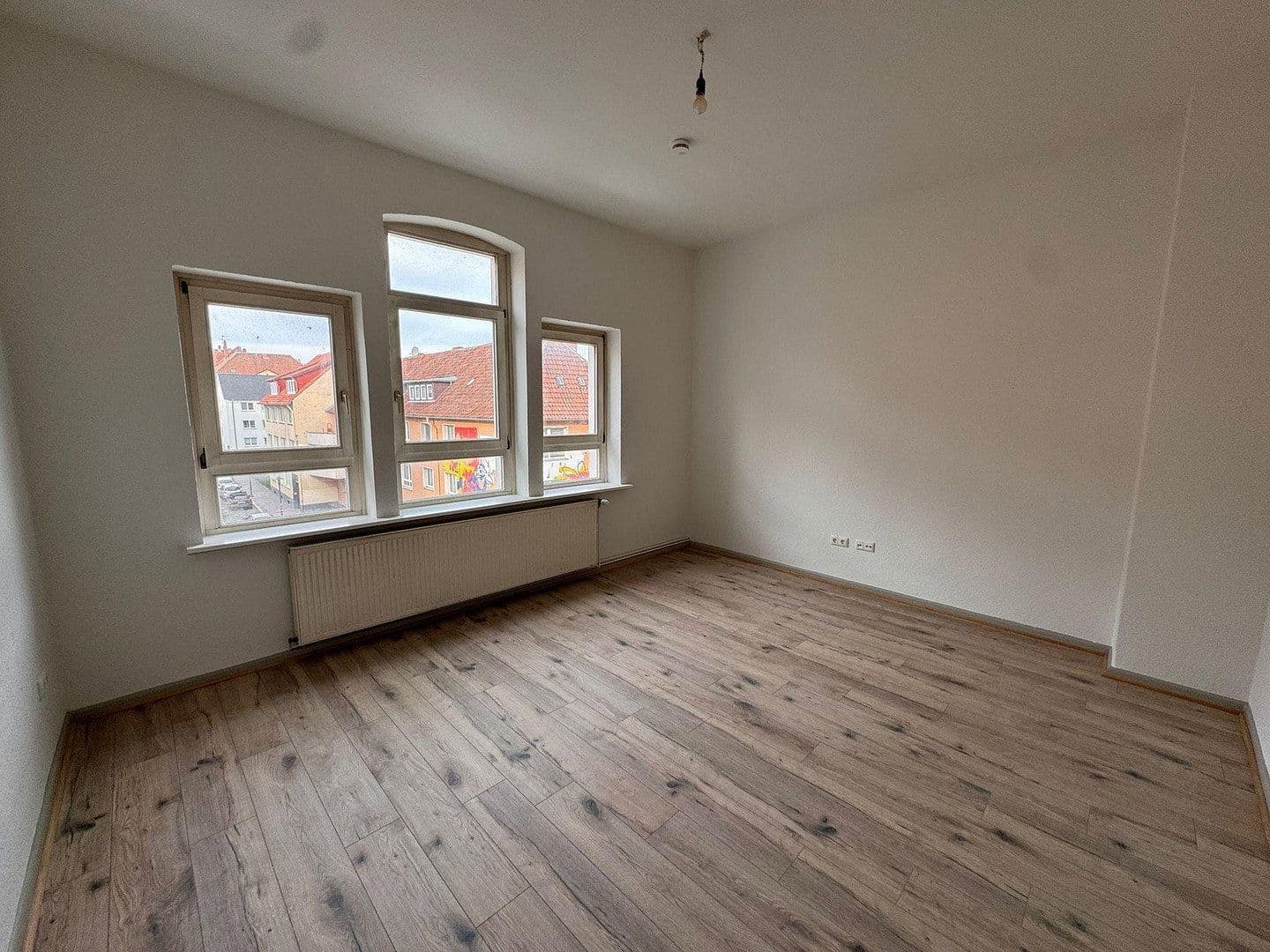 Pronájem bytu 3+1 80 m², Hildesheim, Dolní Sasko Pronájem bytu 3+1 80 m², Hildesheim, Dolní Sasko