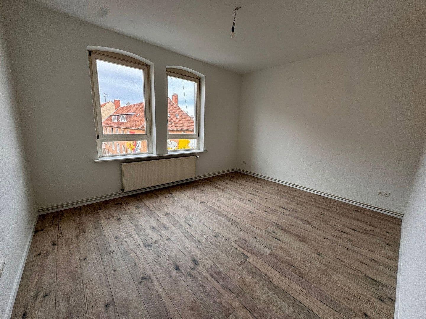 Pronájem bytu 3+1 80 m², Hildesheim, Dolní Sasko Pronájem bytu 3+1 80 m², Hildesheim, Dolní Sasko