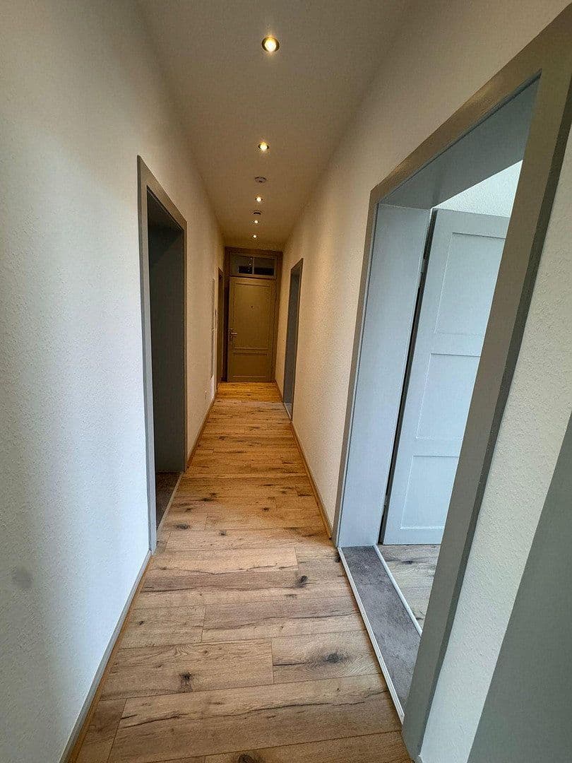 Pronájem bytu 3+1 80 m², Hildesheim, Dolní Sasko Pronájem bytu 3+1 80 m², Hildesheim, Dolní Sasko