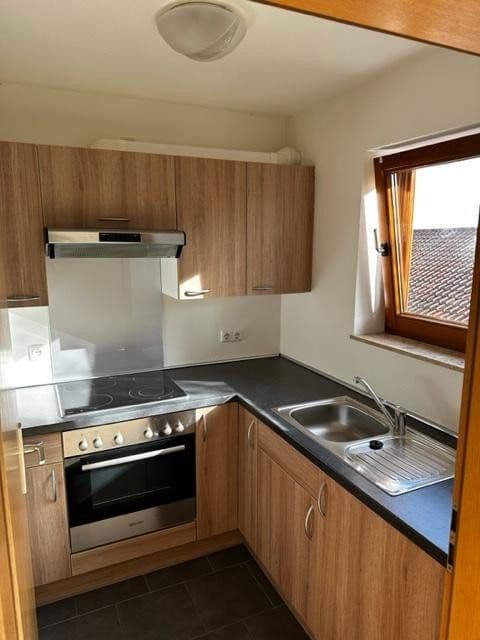 Pronájem bytu 1+1 28 m², Untergruppenbach, Bádensko-Württembersko Pronájem bytu 1+1 28 m², Untergruppenbach, Bádensko-Württembersko