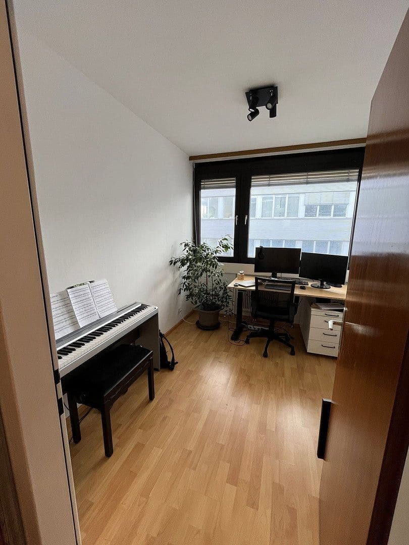 Pronájem bytu 3+1 60 m², Linz, Horní Rakousko Pronájem bytu 3+1 60 m², Linz, Horní Rakousko