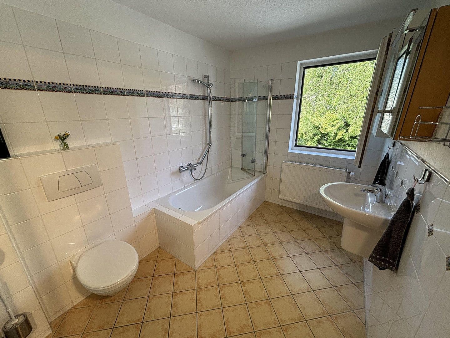 Prodej domu 105 m², pozemek 153 m², Hamburg, Hamburg Prodej domu 105 m², pozemek 153 m², Hamburg, Hamburg