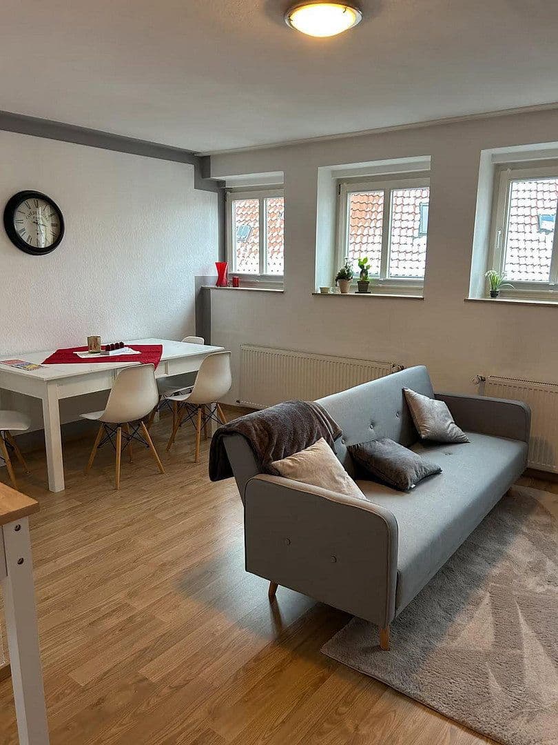 Pronájem bytu 3+1 61 m², Papenstraße 48, Lemgo, Severní Porýní-Vestfálsko Pronájem bytu 3+1 61 m², Papenstraße 48, Lemgo, Severní Porýní-Vestfálsko