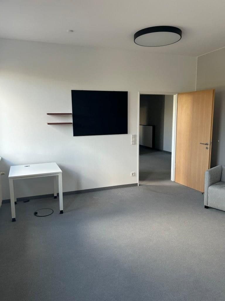 Pronájem kanceláře 106 m², Emser Platz 2, Berlin, Berlín Pronájem kanceláře 106 m², Emser Platz 2, Berlin, Berlín