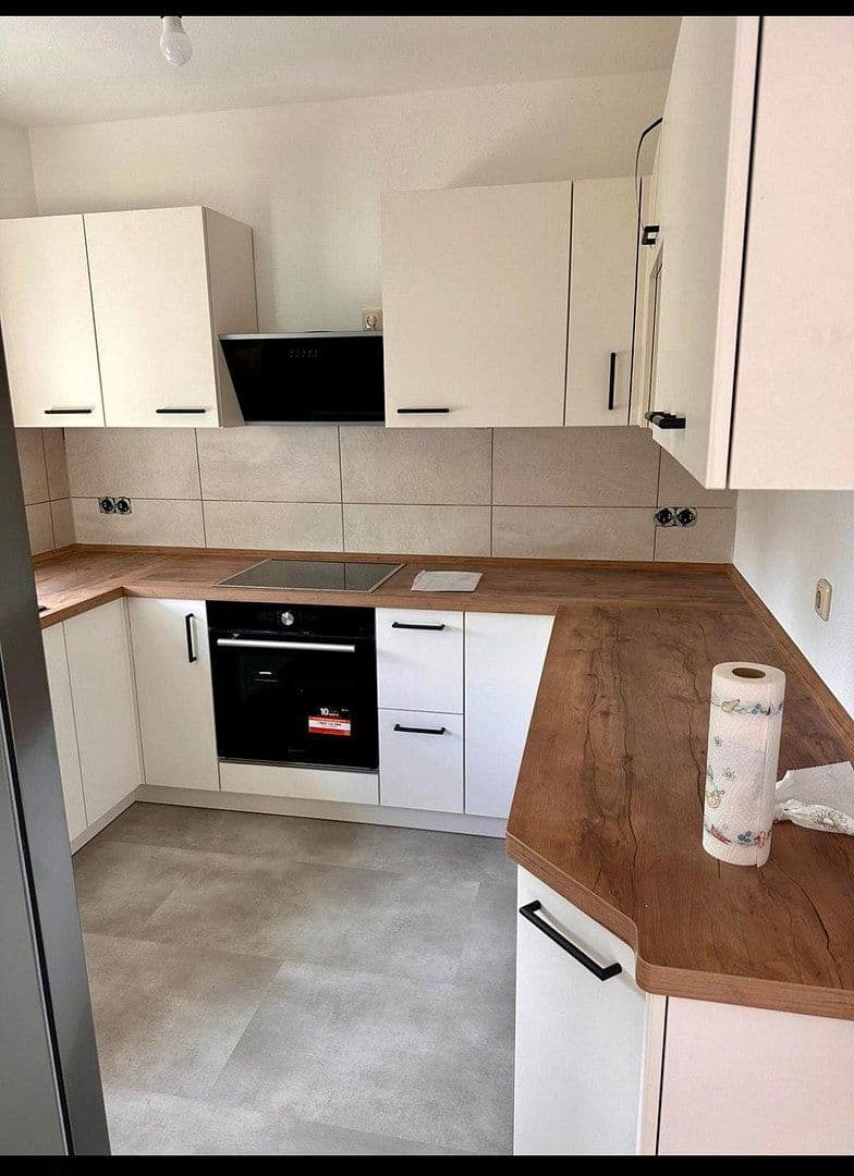 Pronájem domu 110 m², pozemek 400 m², Am Baalberger Sportplatz 5 b, Bernburg, Sasko-Anhaltsko Pronájem domu 110 m², pozemek 400 m², Am Baalberger Sportplatz 5 b, Bernburg, Sasko-Anhaltsko