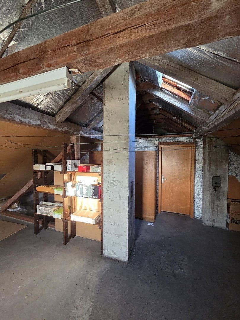 Prodej domu 158 m², pozemek 1.674 m², Hauptstraße 31, Heinzenbach, Porýní-Falc Prodej domu 158 m², pozemek 1.674 m², Hauptstraße 31, Heinzenbach, Porýní-Falc