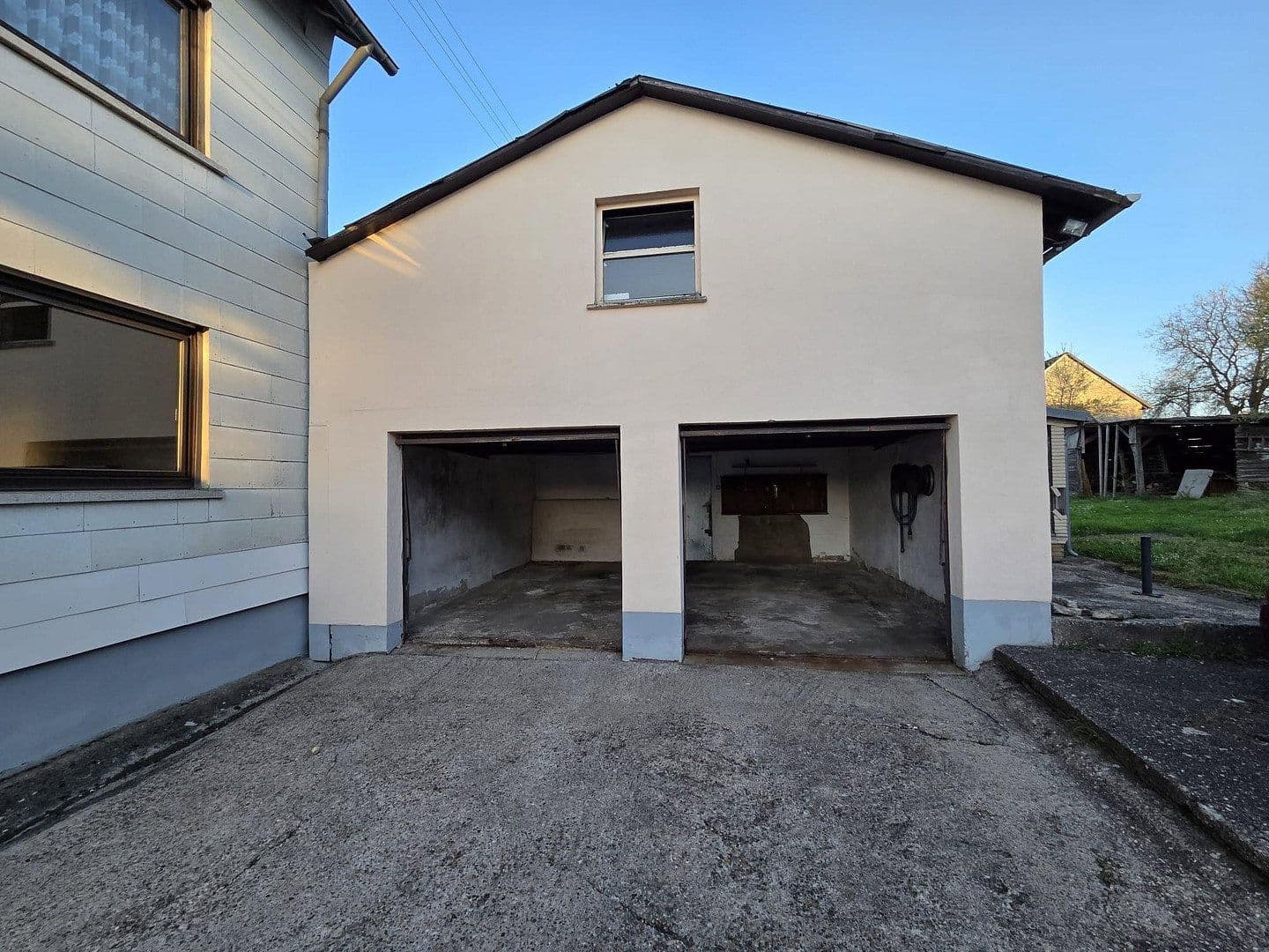 Prodej domu 158 m², pozemek 1.674 m², Hauptstraße 31, Heinzenbach, Porýní-Falc Prodej domu 158 m², pozemek 1.674 m², Hauptstraße 31, Heinzenbach, Porýní-Falc