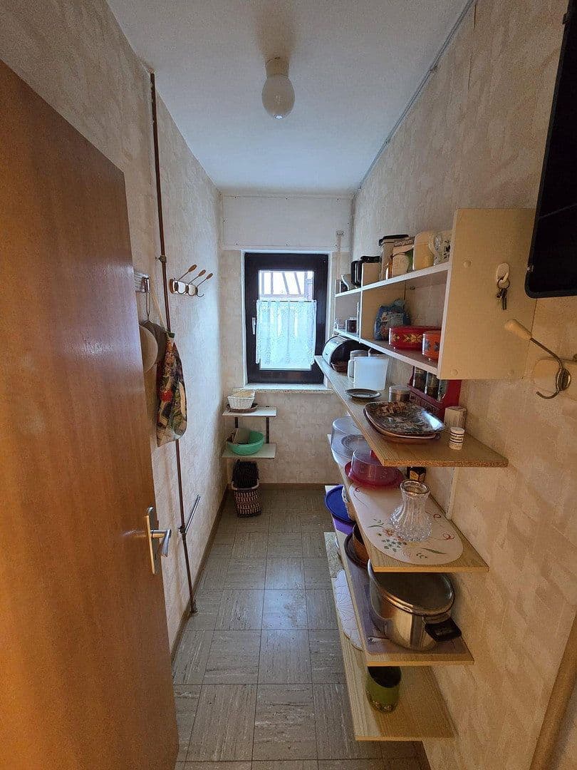 Prodej domu 158 m², pozemek 1.674 m², Hauptstraße 31, Heinzenbach, Porýní-Falc Prodej domu 158 m², pozemek 1.674 m², Hauptstraße 31, Heinzenbach, Porýní-Falc