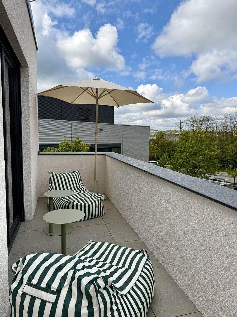 Prodej bytu 1+1 38 m², Fliederstraße 4, Metzingen, Bádensko-Württembersko Prodej bytu 1+1 38 m², Fliederstraße 4, Metzingen, Bádensko-Württembersko