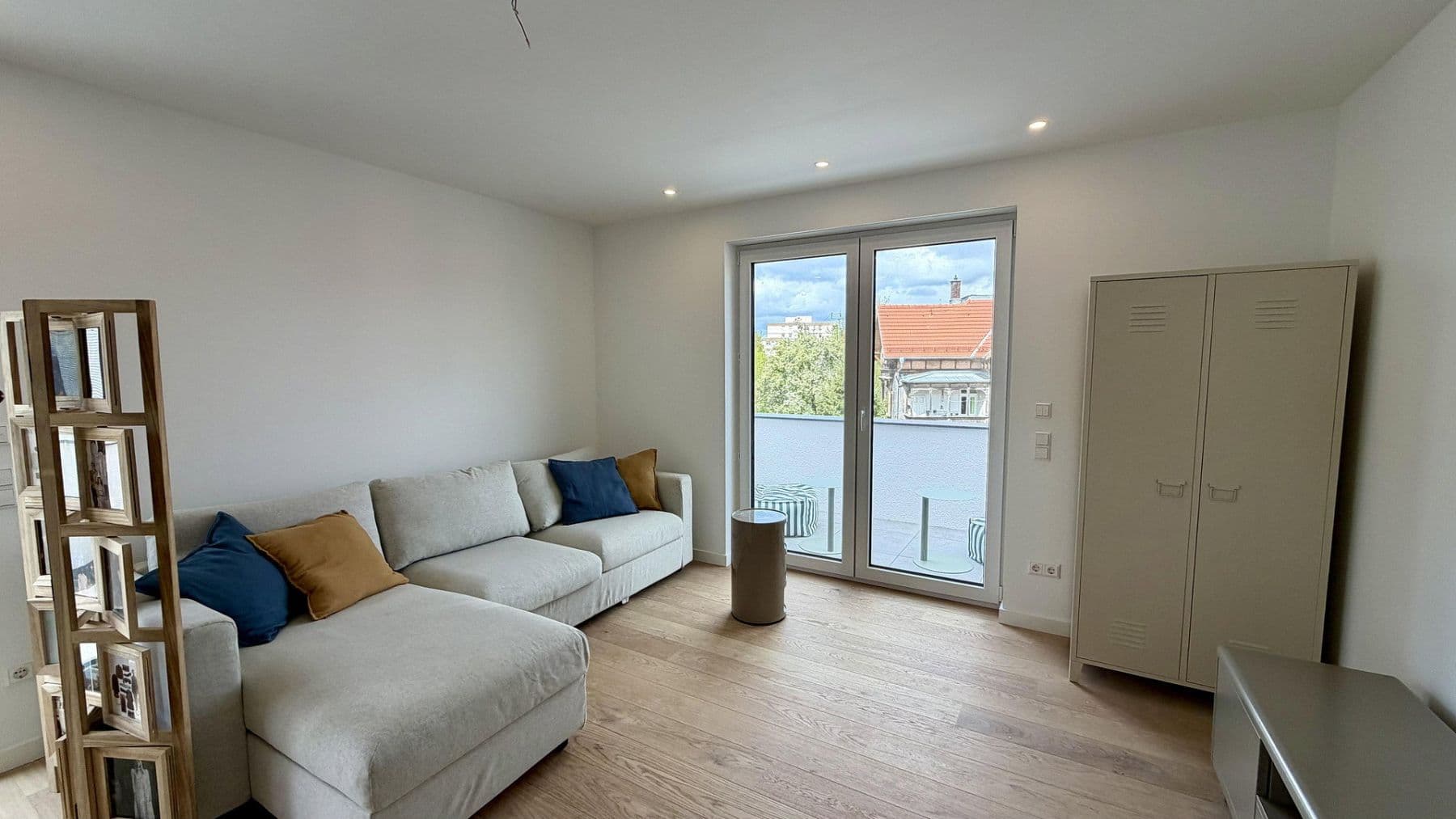 Prodej bytu 1+1 38 m², Fliederstraße 4, Metzingen, Bádensko-Württembersko Prodej bytu 1+1 38 m², Fliederstraße 4, Metzingen, Bádensko-Württembersko