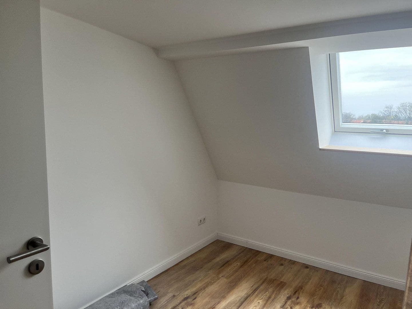 Pronájem bytu 2+1 48 m², Dietzgenstraße 93, Berlin, Berlín Pronájem bytu 2+1 48 m², Dietzgenstraße 93, Berlin, Berlín