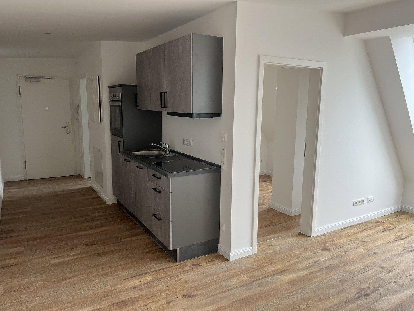 Pronájem bytu 2+1 48 m², Dietzgenstraße 93, Berlin, Berlín Pronájem bytu 2+1 48 m², Dietzgenstraße 93, Berlin, Berlín