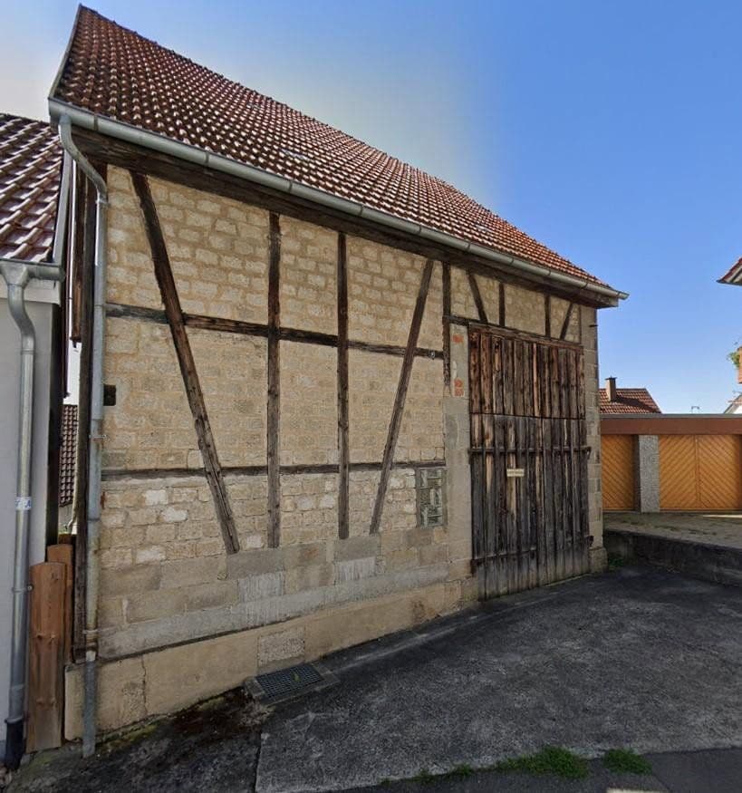 Prodej domu 135 m², pozemek 305 m², Böllatstrasse 14, Nürtingen, Bádensko-Württembersko Prodej domu 135 m², pozemek 305 m², Böllatstrasse 14, Nürtingen, Bádensko-Württembersko