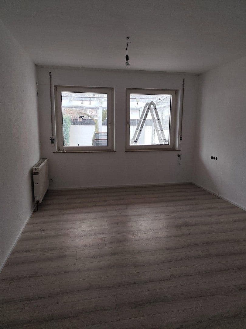 Pronájem bytu 2+kk 72 m², Backnang, Bádensko-Württembersko Pronájem bytu 2+kk 72 m², Backnang, Bádensko-Württembersko