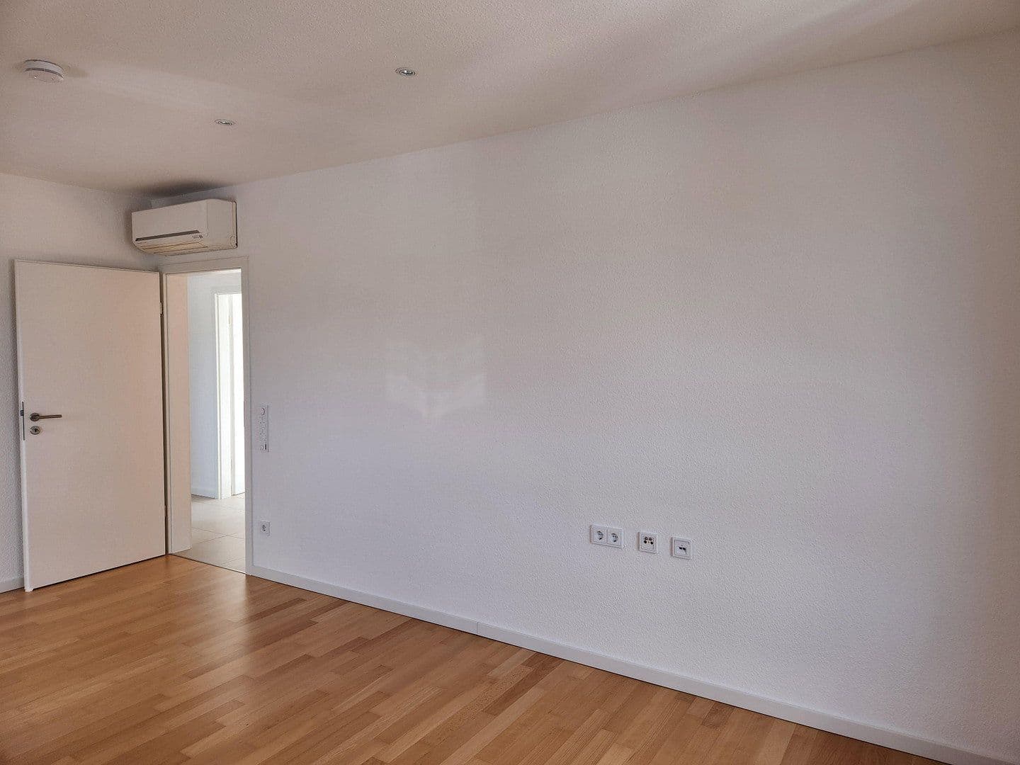 Prodej bytu 4+1 129 m², Idstein, Hessen Prodej bytu 4+1 129 m², Idstein, Hessen