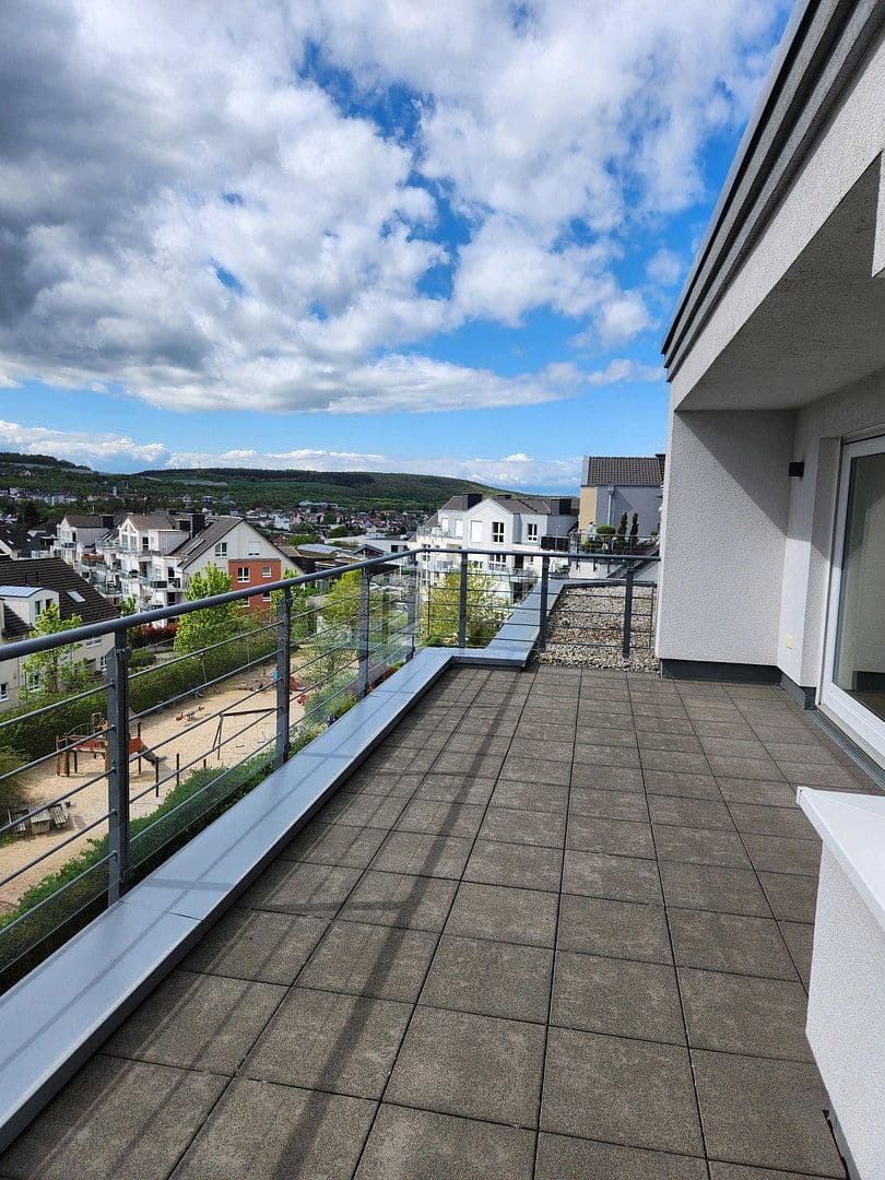 Prodej bytu 4+1 129 m², Idstein, Hessen Prodej bytu 4+1 129 m², Idstein, Hessen