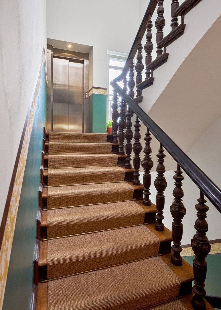 Prodej bytu 3+1 95 m², Stargarderstr. 21, Berlin, Berlín Prodej bytu 3+1 95 m², Stargarderstr. 21, Berlin, Berlín