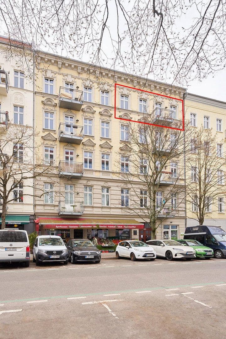 Prodej bytu 3+1 95 m², Stargarderstr. 21, Berlin, Berlín Prodej bytu 3+1 95 m², Stargarderstr. 21, Berlin, Berlín