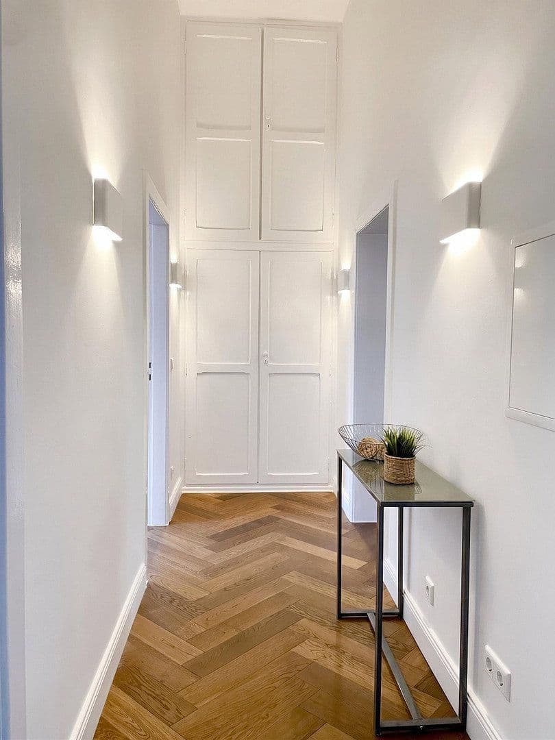 Prodej bytu 2+1 63 m², Düsseldorf, Severní Porýní-Vestfálsko Prodej bytu 2+1 63 m², Düsseldorf, Severní Porýní-Vestfálsko