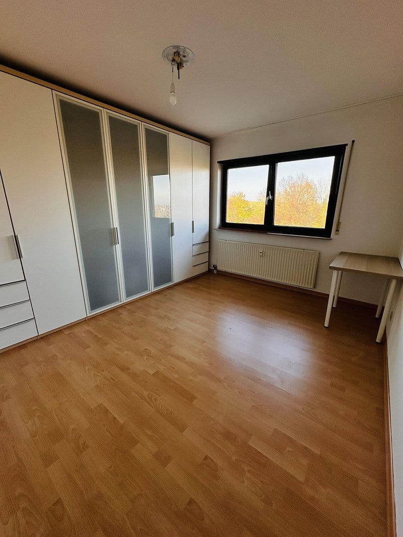 Pronájem bytu 2+kk 64 m², Leonberg, Bádensko-Württembersko Pronájem bytu 2+kk 64 m², Leonberg, Bádensko-Württembersko