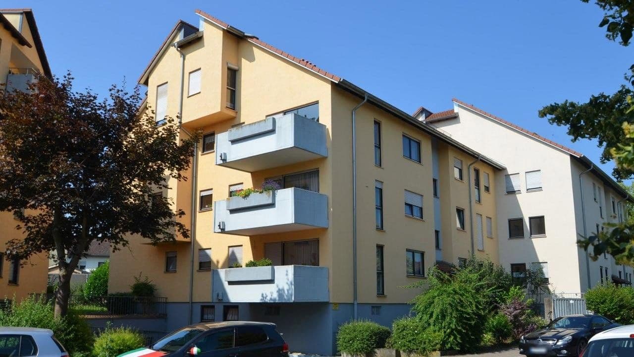 Pronájem bytu 2+kk 64 m², Leonberg, Bádensko-Württembersko Pronájem bytu 2+kk 64 m², Leonberg, Bádensko-Württembersko