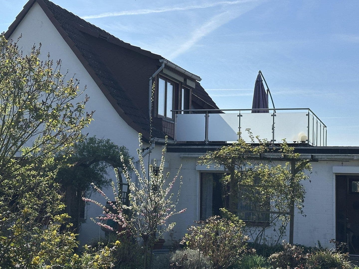 Prodej domu 150 m², pozemek 589 m², Braunschweig, Dolní Sasko Prodej domu 150 m², pozemek 589 m², Braunschweig, Dolní Sasko